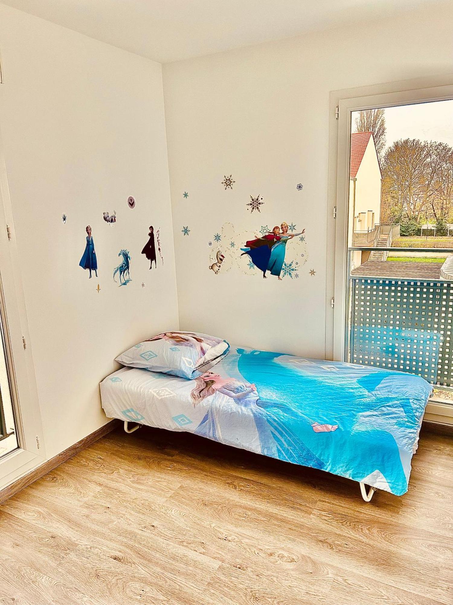 Disneyland Paris Familly Appart - 7 Minutes Disney - Parking - Wifi Chessy  Exterior photo